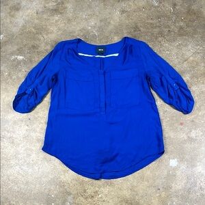 Maeve Anthropologie Blue Blouse Relaxed Fit
Size: Small
